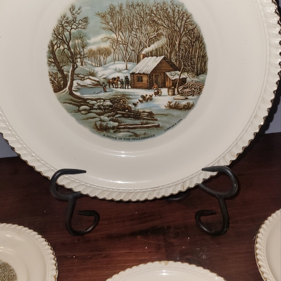 Harkerware U. S. A. Since 1840 Currier & Ives Dinnerware with gold rim - Picture 4 of 9